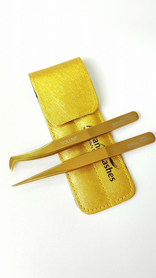 Volume tweezer set