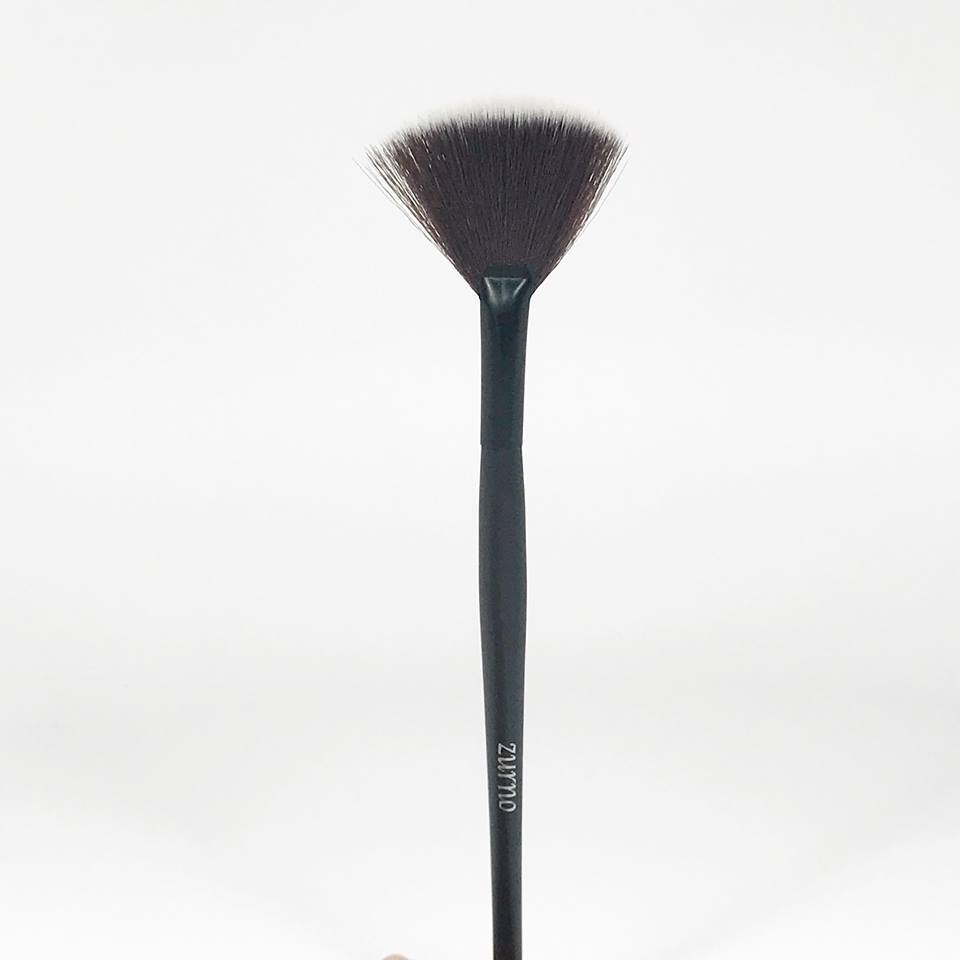 Fan Brush - Small